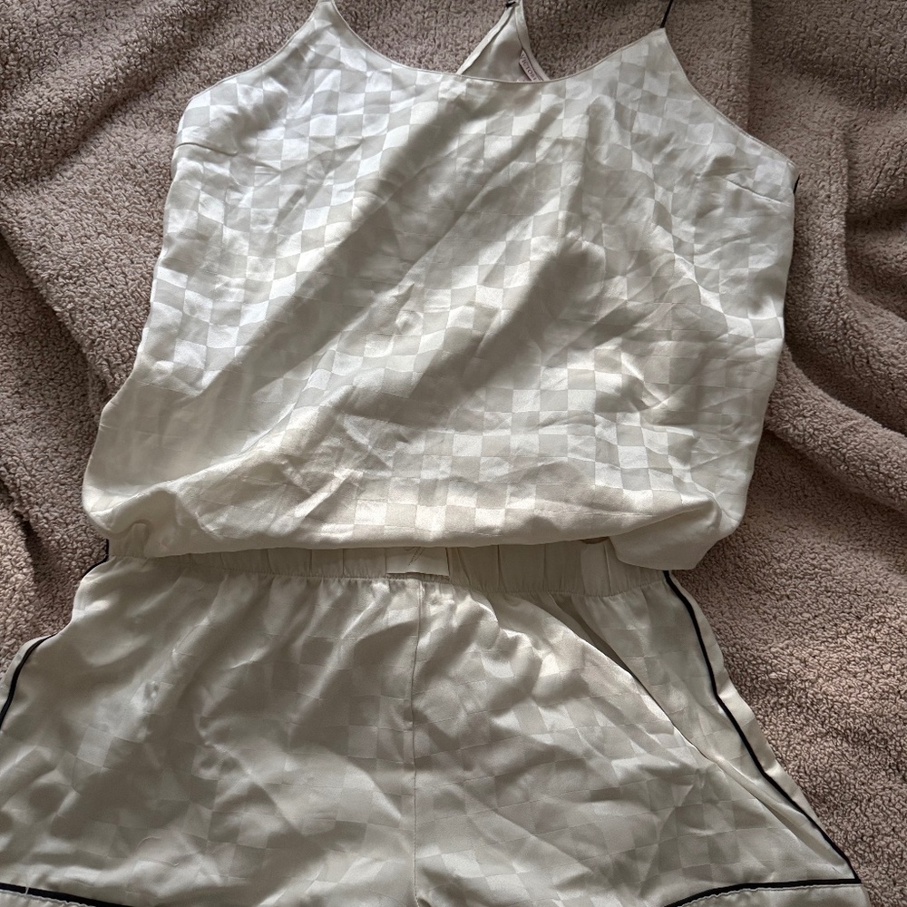 Victoria’s Secret Set